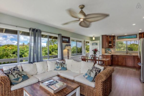 Home away from home! 2BR Apt w Stunning Mountain Views Full Kitchen AC
